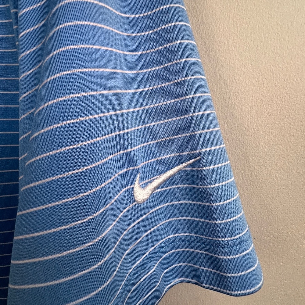 Nike Golf Tour Performance Blue White Stripe Short Sleeve Tarhill Polo Men’s Med - Picture 4 of 8